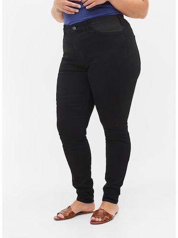 Zizzi Skinny Jeans in Black: front