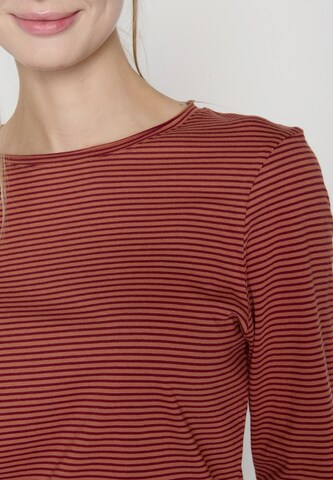 Maglietta ' Basic' di GREENBOMB in rosso