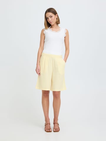 regular Pantaloni ' OXNInna Linen Mix Bermuda ' di Oxmo in giallo