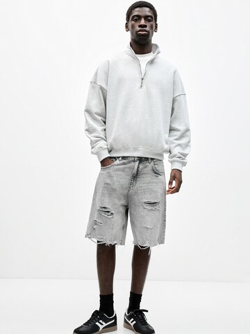 Pull&Bear Loosefit Jeans i grå