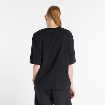 new balance Shirt in Zwart