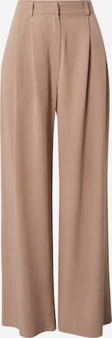 A LOT LESS Pleated Pants 'Elisa' in Brown: front