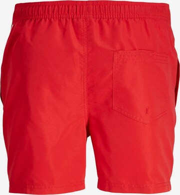 Shorts de bain Jack & Jones Plus en rouge