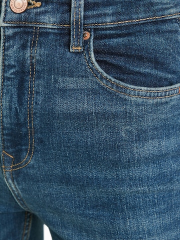 Bershka Flared Jeans in Blue