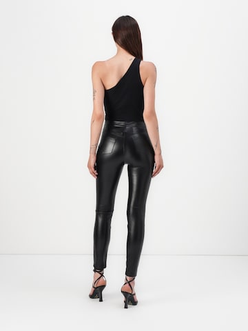PINKO Skinny Leggings in Black
