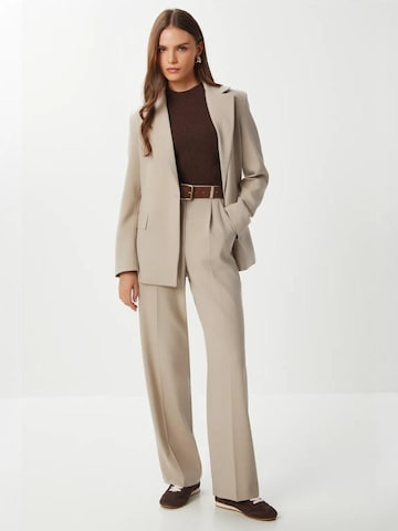 regular Pantaloni 'Hose' di Happiness İstanbul in beige