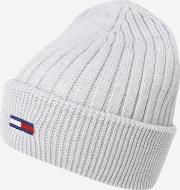 Tommy Jeans Beanie in Grey: front