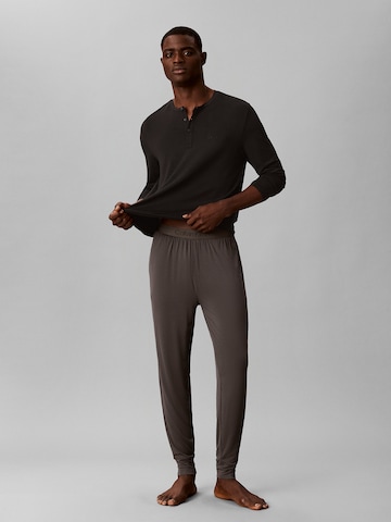 Calvin Klein Pyjamahose in Grau