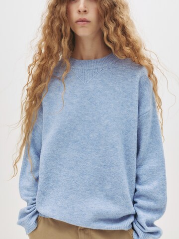 Pull&Bear Neulepaita värissä sininen: etupuoli