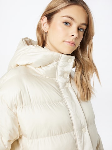 Manteau d’hiver OOF WEAR en beige