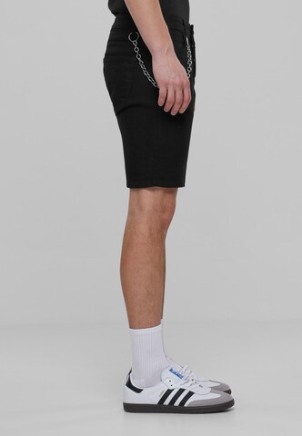 2Y Premium Regular Shorts in Schwarz