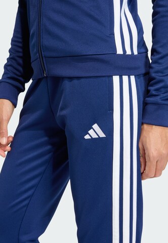 ADIDAS PERFORMANCE - Chándal 'Tiro 26 Essentials' en azul