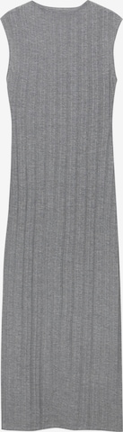 Pull&Bear Kleid in Grau: predná strana