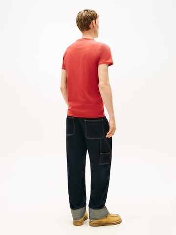 Tommy Jeans - Camiseta en rojo