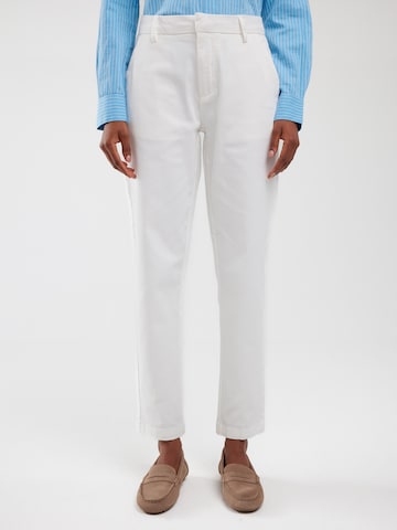 BIG STAR Chino trousers 'Danasi' in White: front
