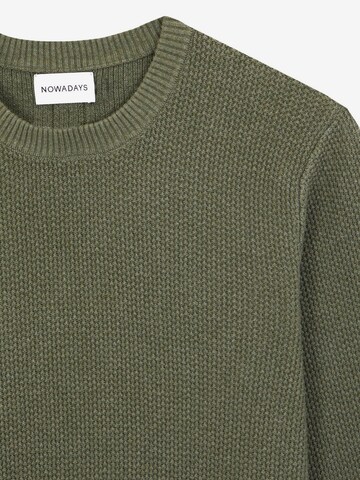 Pullover 'Structured' di NOWADAYS in verde