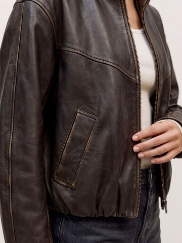 VERO MODA Overgangsjakke 'VMRoxyann' i brun