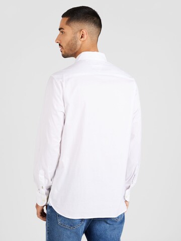 Coupe regular Chemise TOMMY HILFIGER en blanc