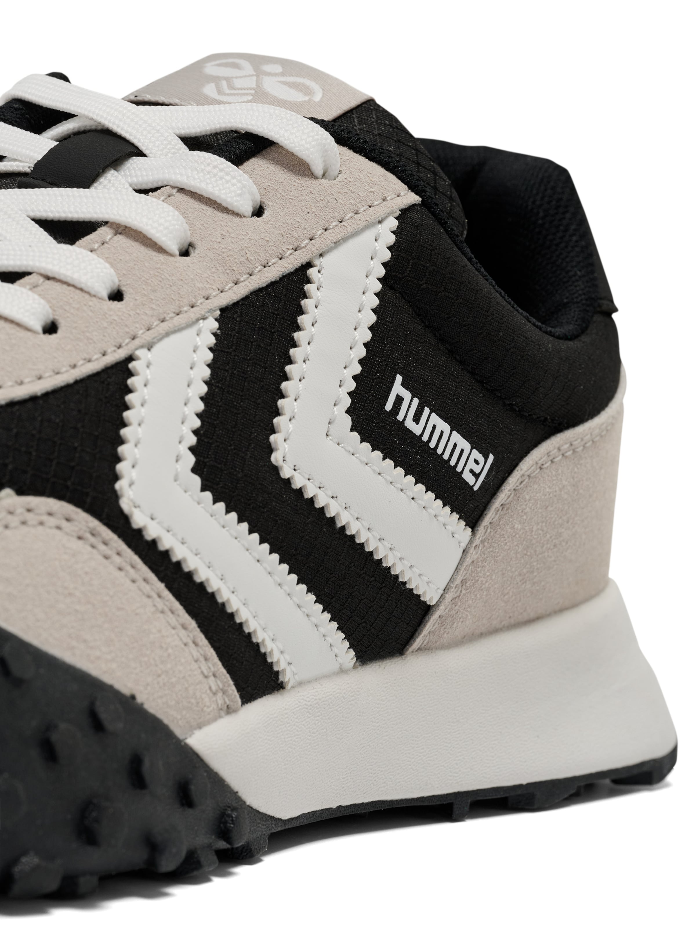 Hummel Sneaker 'GAVA71 ' in Beige
