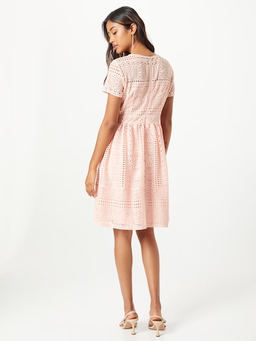 Robe de cocktail SWING en rose