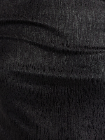 NÜMPH - Camiseta 'CONNY' en negro