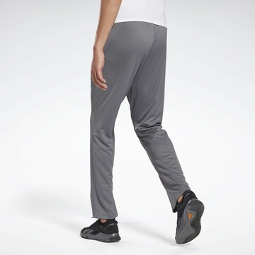 Regular Pantalon de sport Reebok en gris