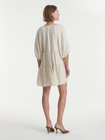 Robe 'Aamu' EDITED en beige