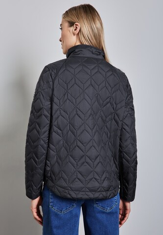 STREET ONE Leichte Steppjacke in Blau