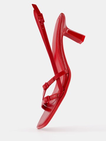 Bershka Sandale in Rot