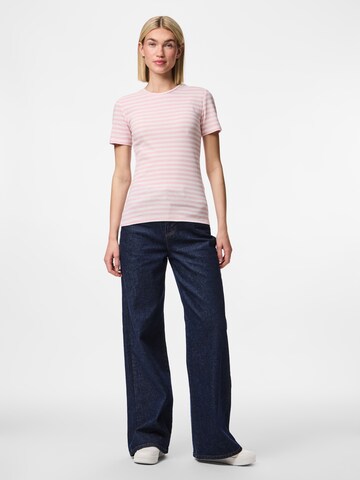 Maglietta 'PCRuka' di PIECES in rosa