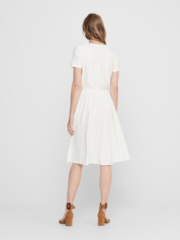 Robe 'FATINKA' JDY en blanc