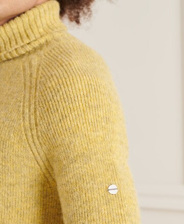 Superdry Sweater in Yellow