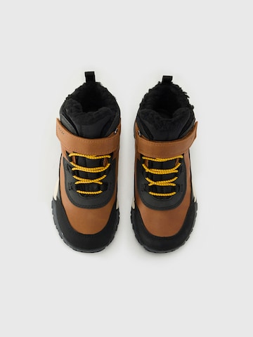 GEOX Snow boots 'TREKKYUP' in Brown