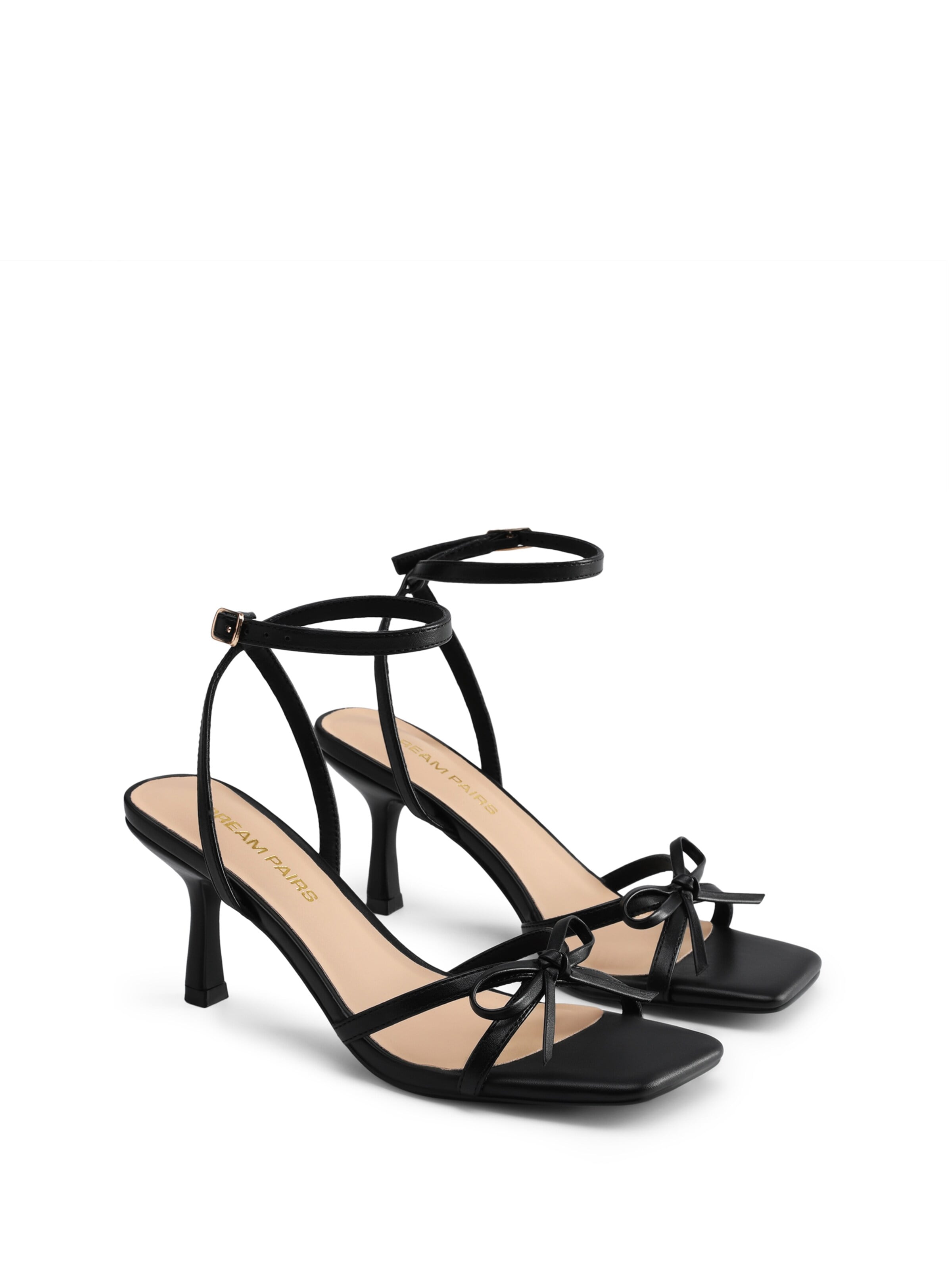 Dream Pairs Strap Sandals in Black