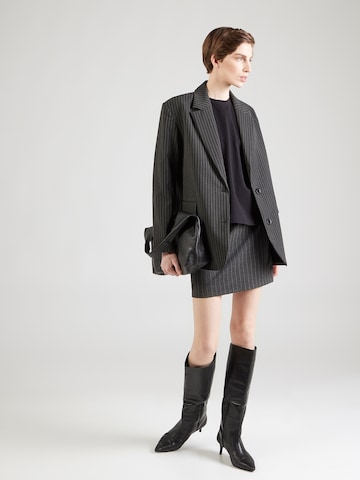 Samsøe Samsøe - Camiseta 'SAABBY' en negro