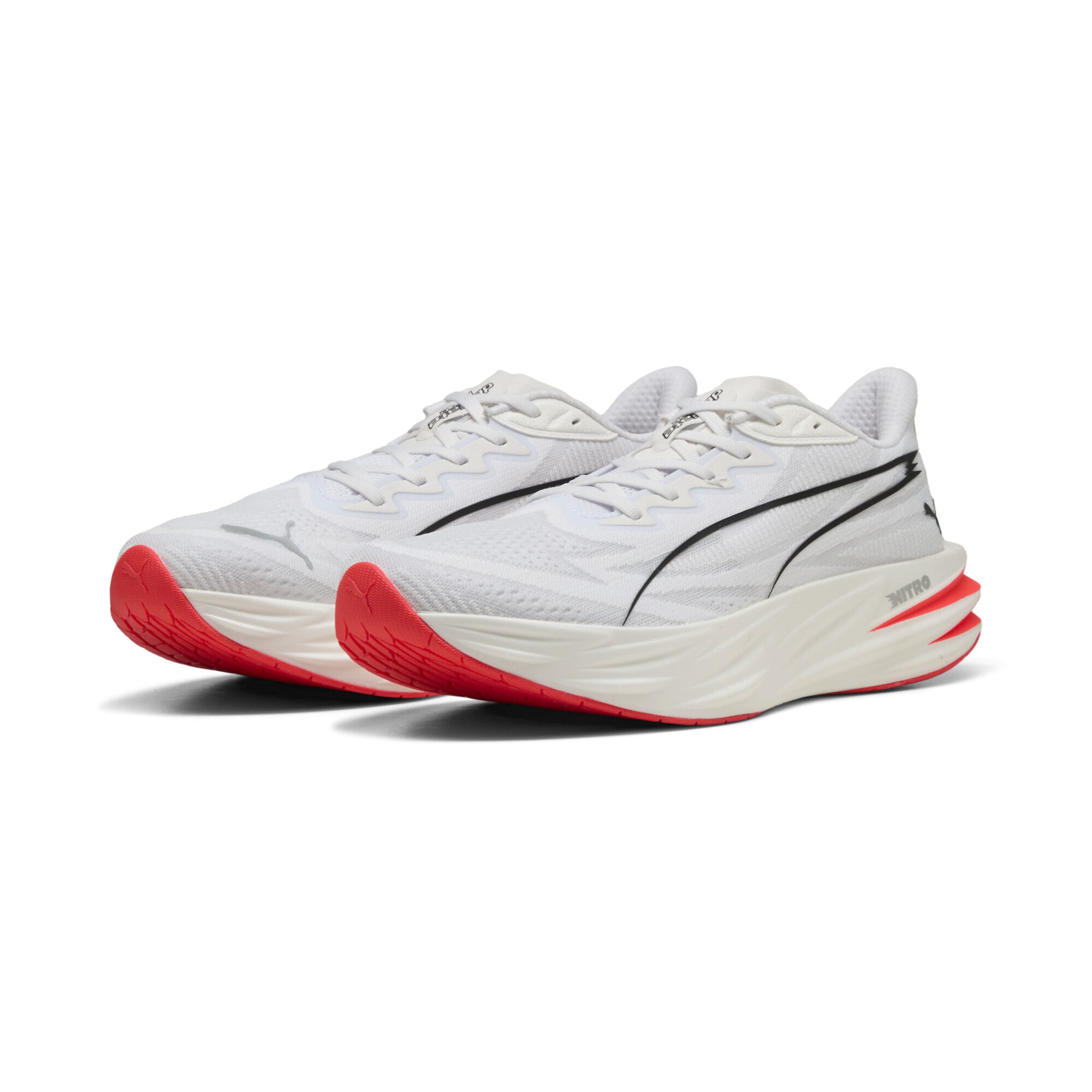 PUMA Laufschuh 'Deviate Pure NITRO™' in Weiß