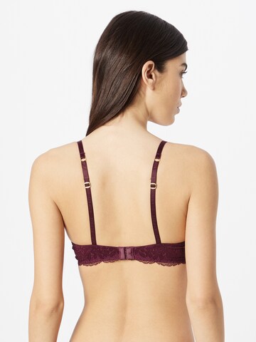 Invisible Soutien-gorge ESPRIT en rouge