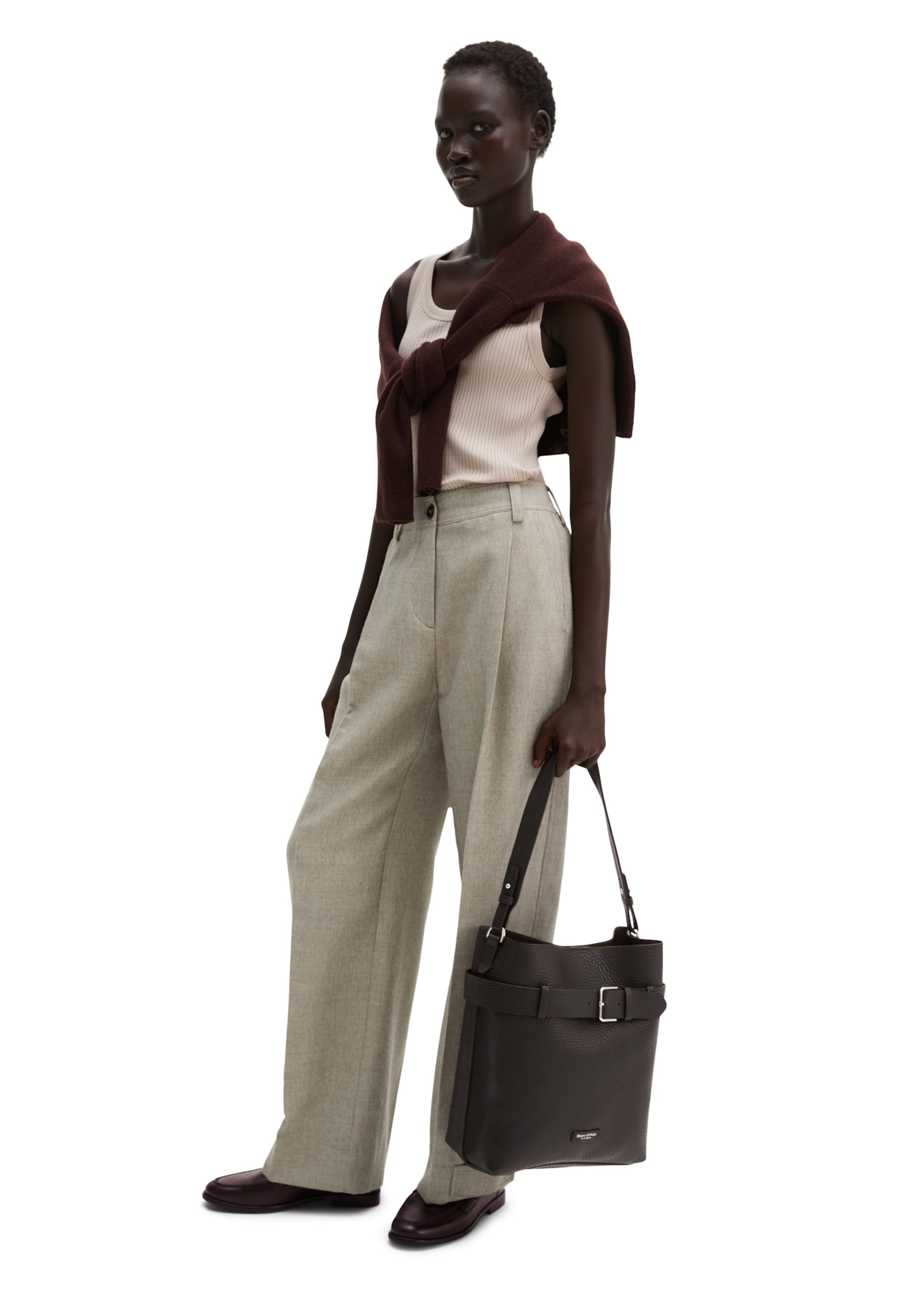 Marc O'Polo Shoulder bag 'Brinja' in Brown: front