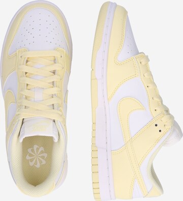 Baskets basses 'Dunk Next Nature' Nike Sportswear en blanc