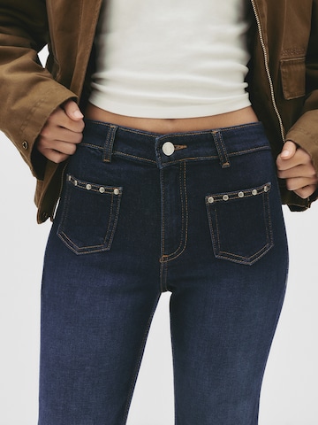 évasé Jean Pull&Bear en bleu