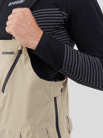 Fundango Regular Skihose 'Benton 3L Bib' in Beige