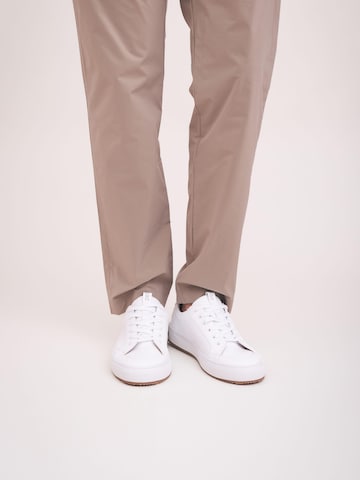 nae Vegan Shoes - Zapatillas deportivas altas 'KARIO' en blanco