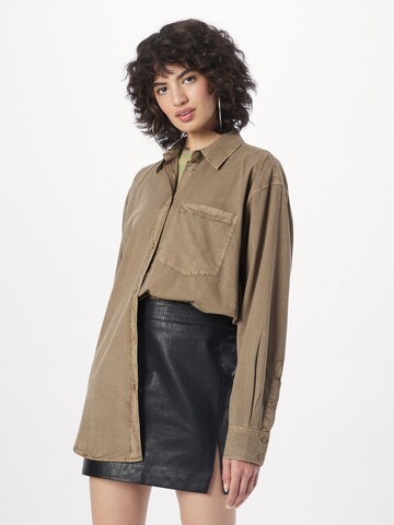 WEEKDAY Blouse 'Jody' in Brown: front