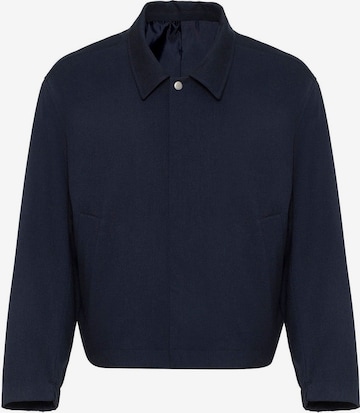 zils Antioch Starpsezonu jaka: no priekšpuses