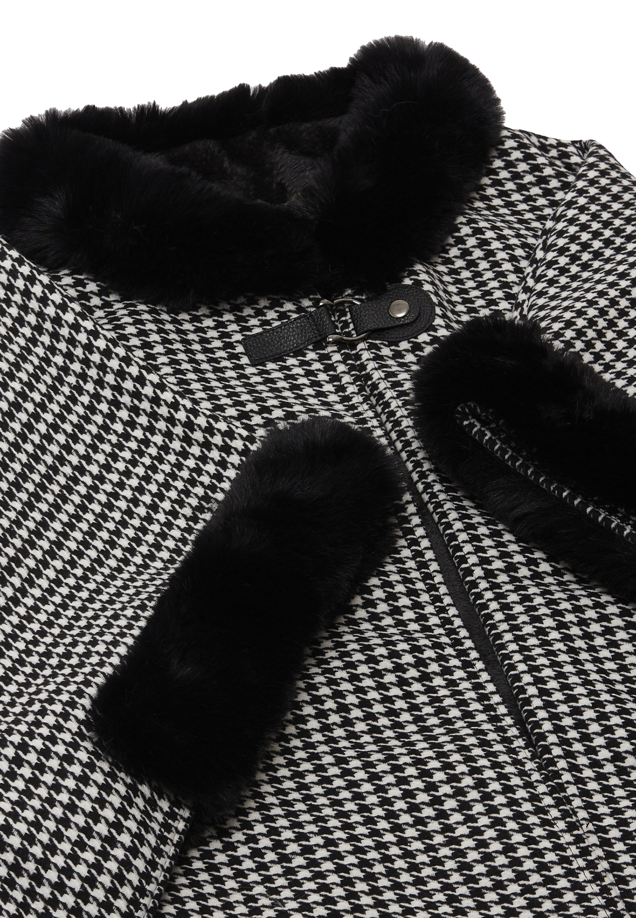 OSHA Кейп в Черный