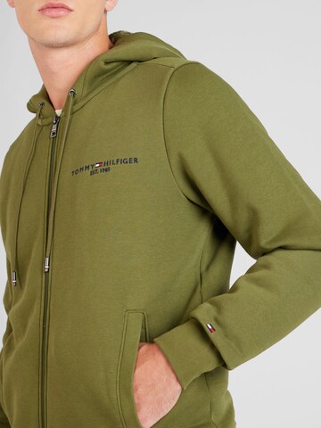 TOMMY HILFIGER - Sudadera con cremallera en verde