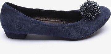 Attilio Giusti Leombruni Flats & Loafers in 37 in Blue: front