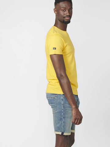KOROSHI - Camisa em amarelo