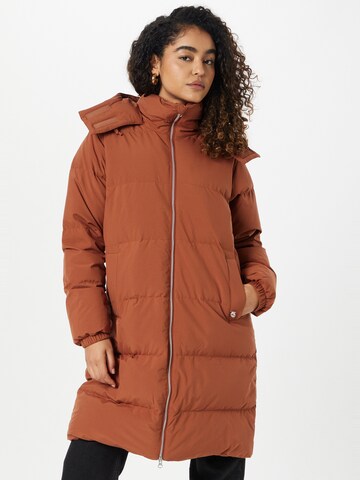 Manteau d’hiver Danefae en marron : devant