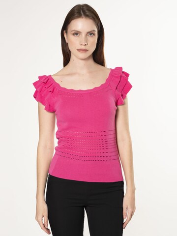 Pullover di Influencer in rosa: frontale